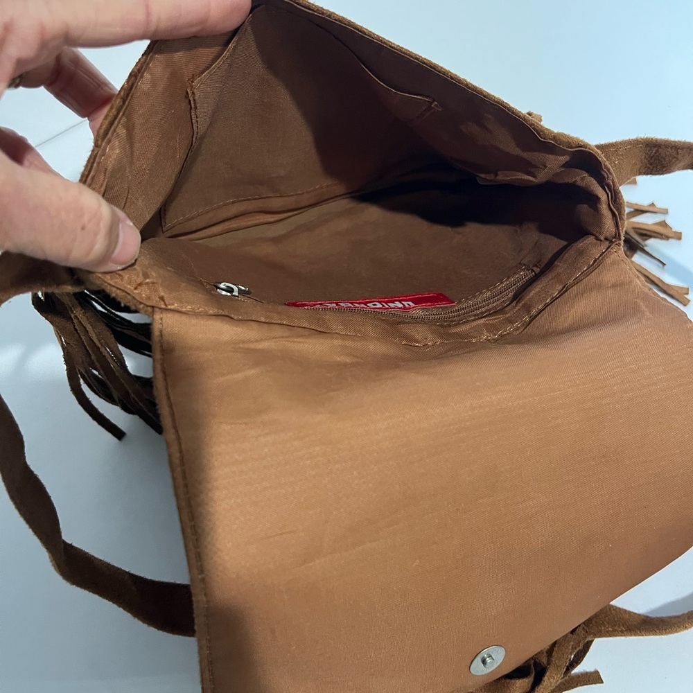 Union Bay brown Western Fringe Crossbody Bag Purse Boho Hippie Faux Leather EUC - Picture 8 of 12
